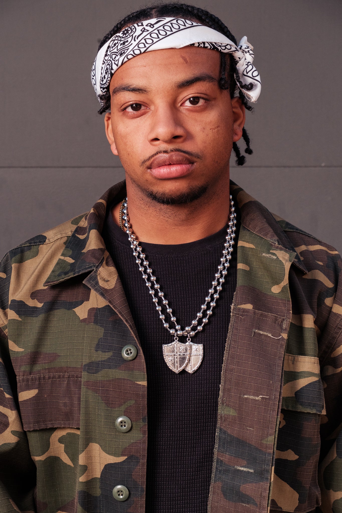 Mourning Star Shield Chain