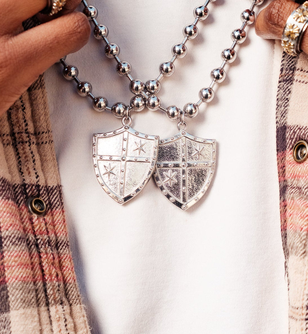 Mourning Star Shield Chain